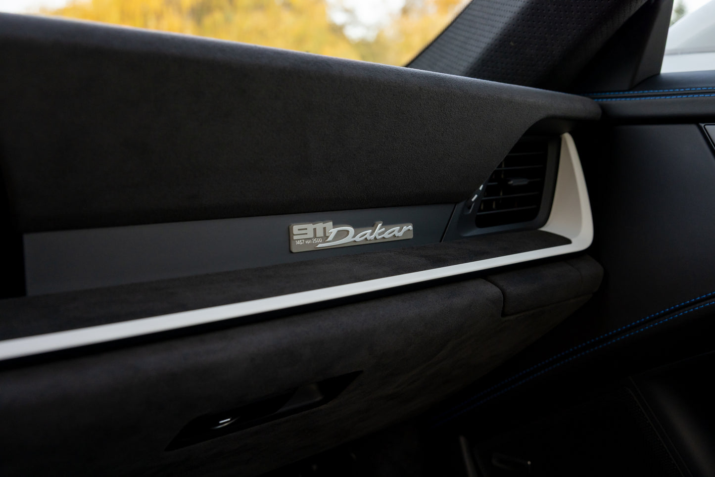 2024 Porsche 911 Dakar