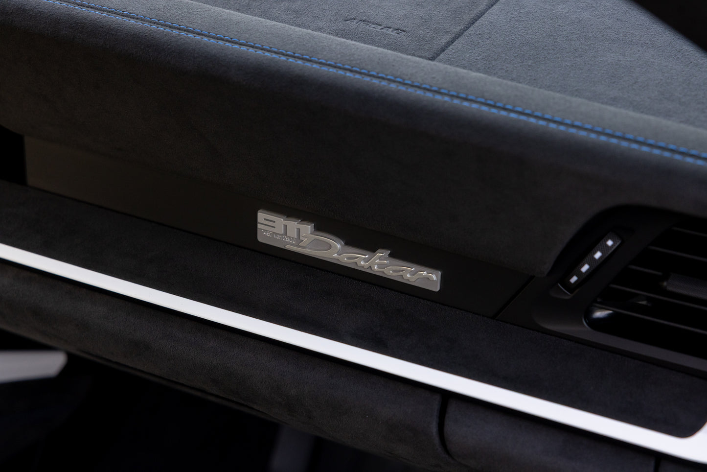 2024 Porsche 911 Dakar