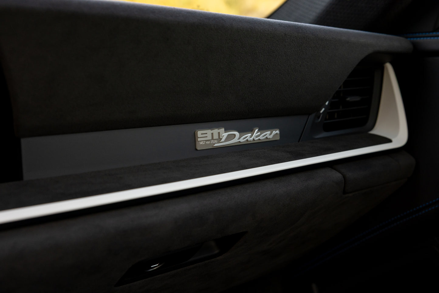 2024 Porsche 911 Dakar
