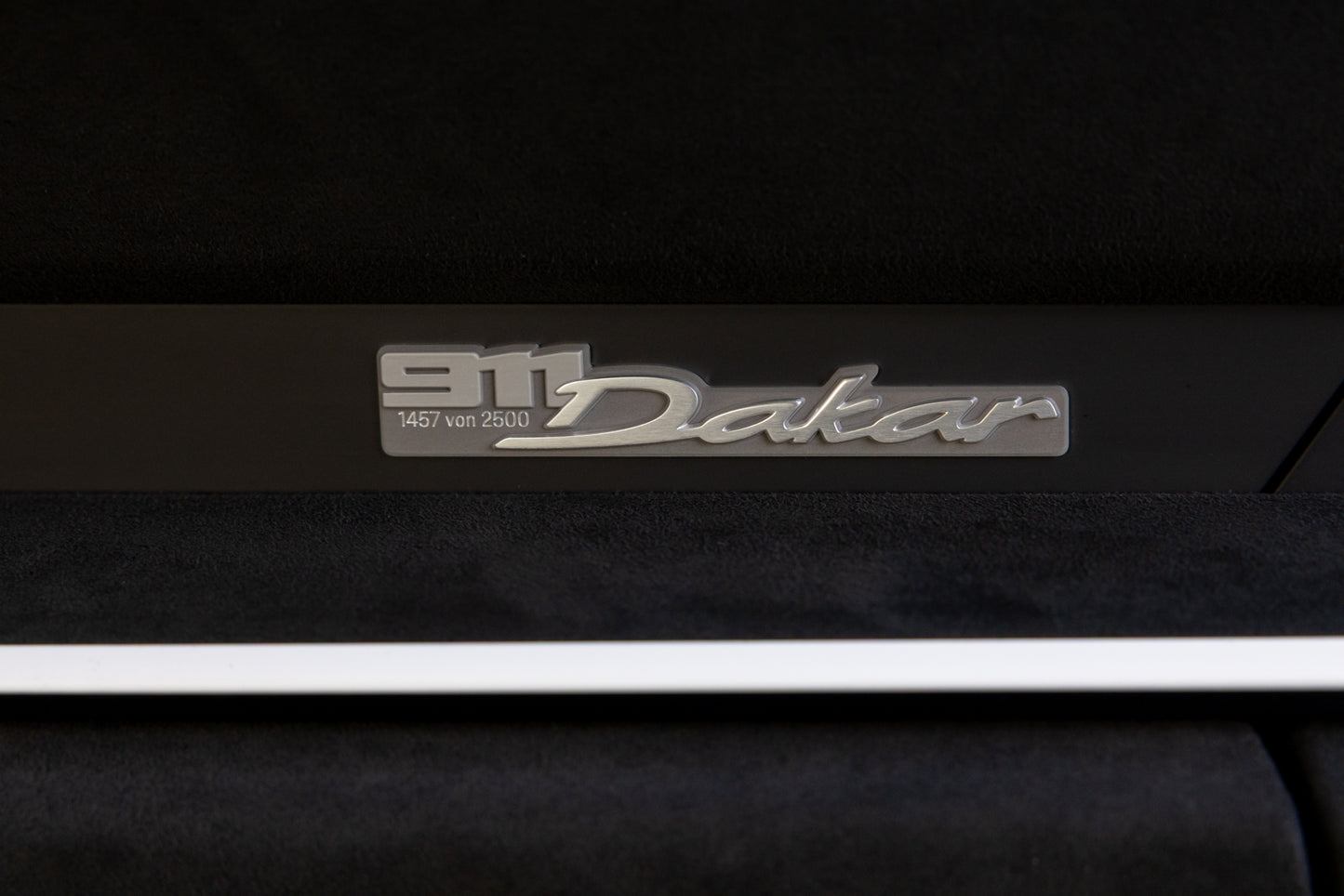 2024 Porsche 911 Dakar