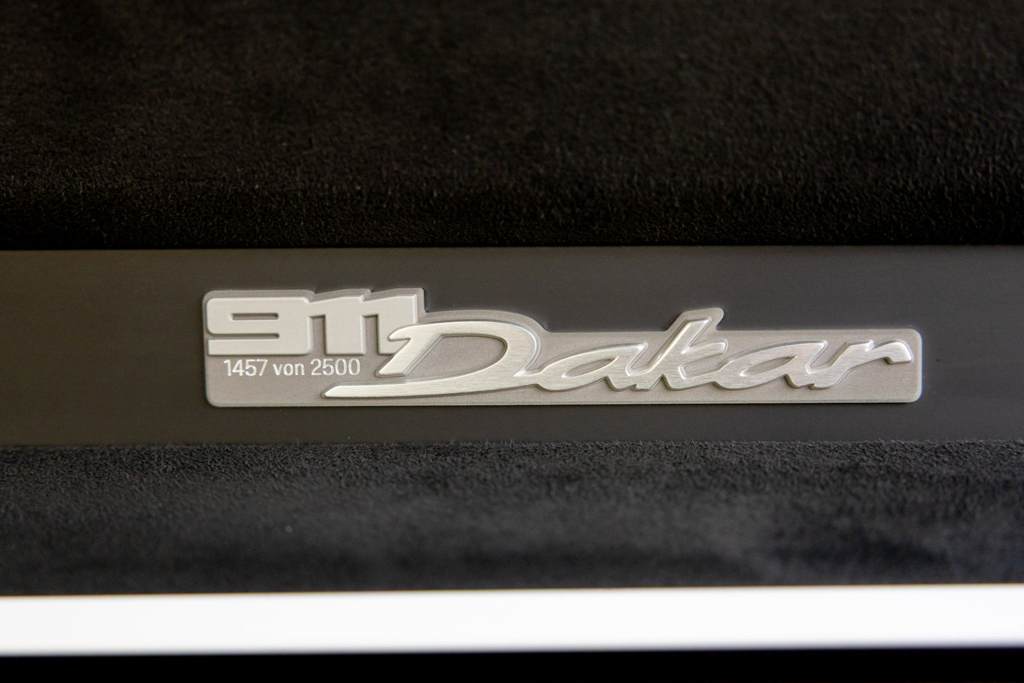 2024 Porsche 911 Dakar