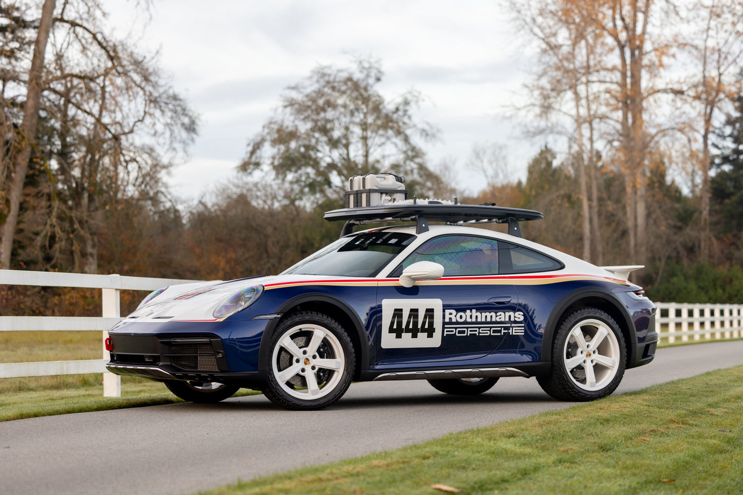 2024 Porsche 911 Dakar