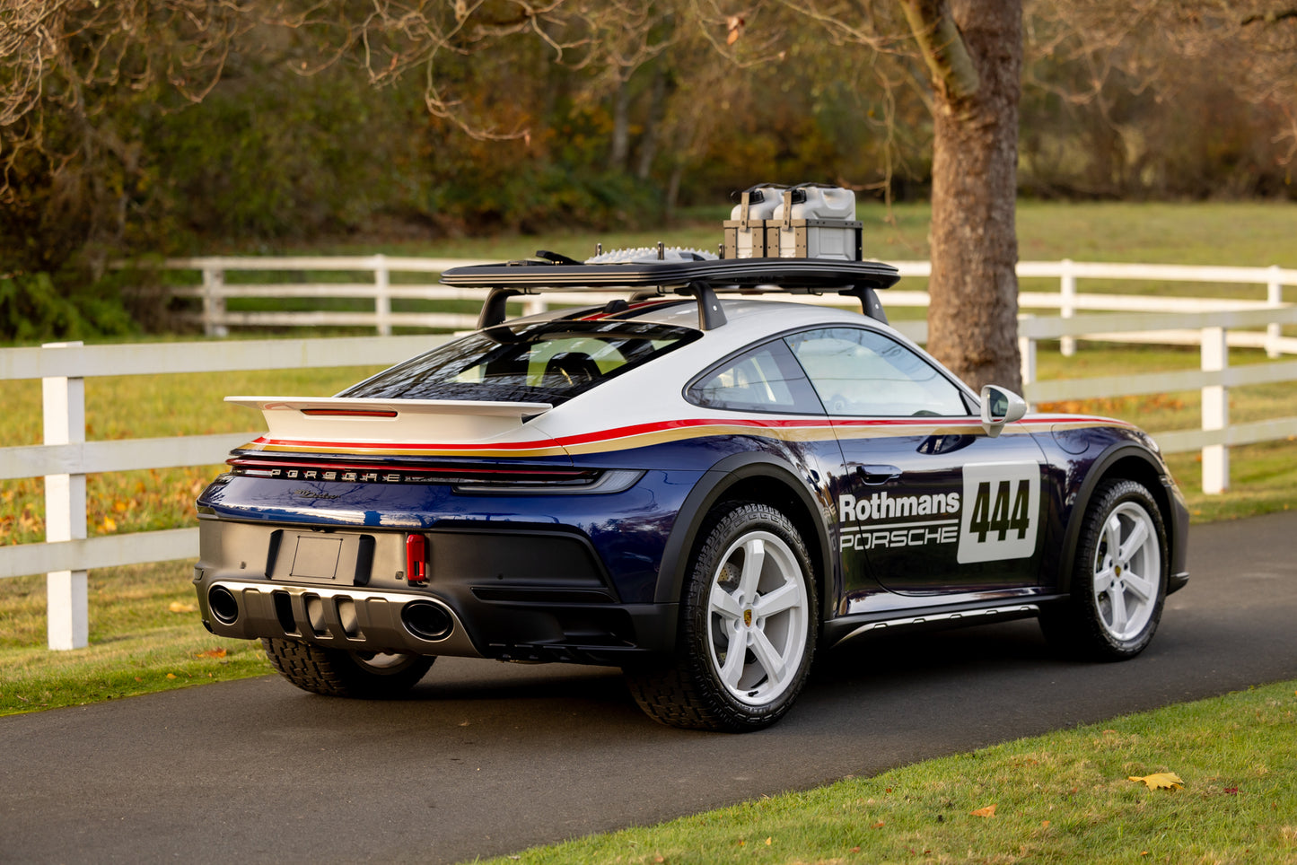 2024 Porsche 911 Dakar