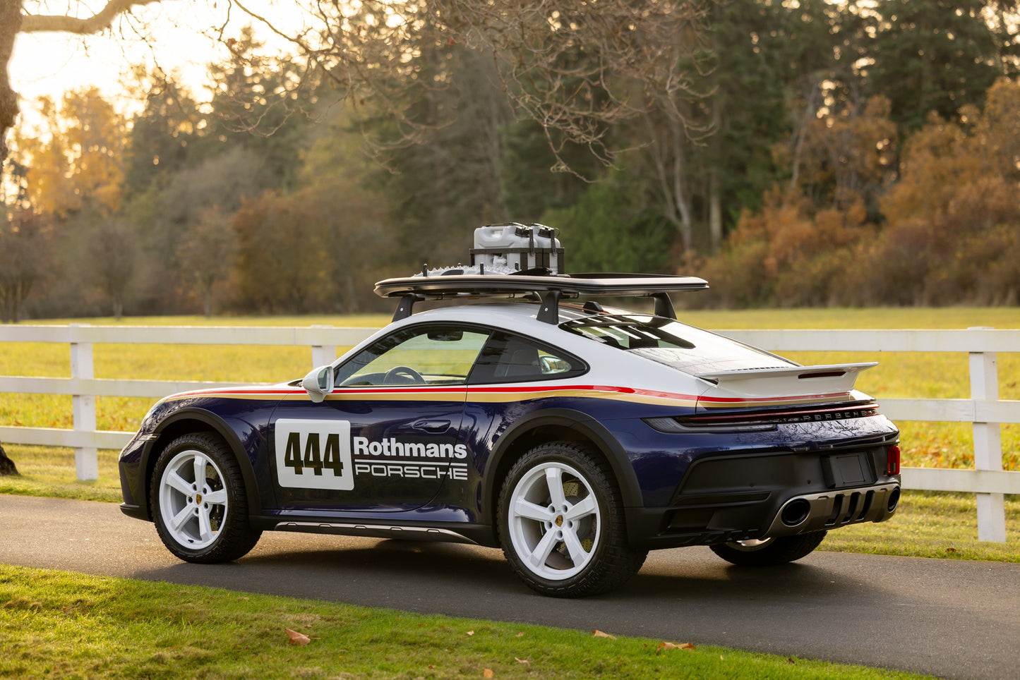 2024 Porsche 911 Dakar