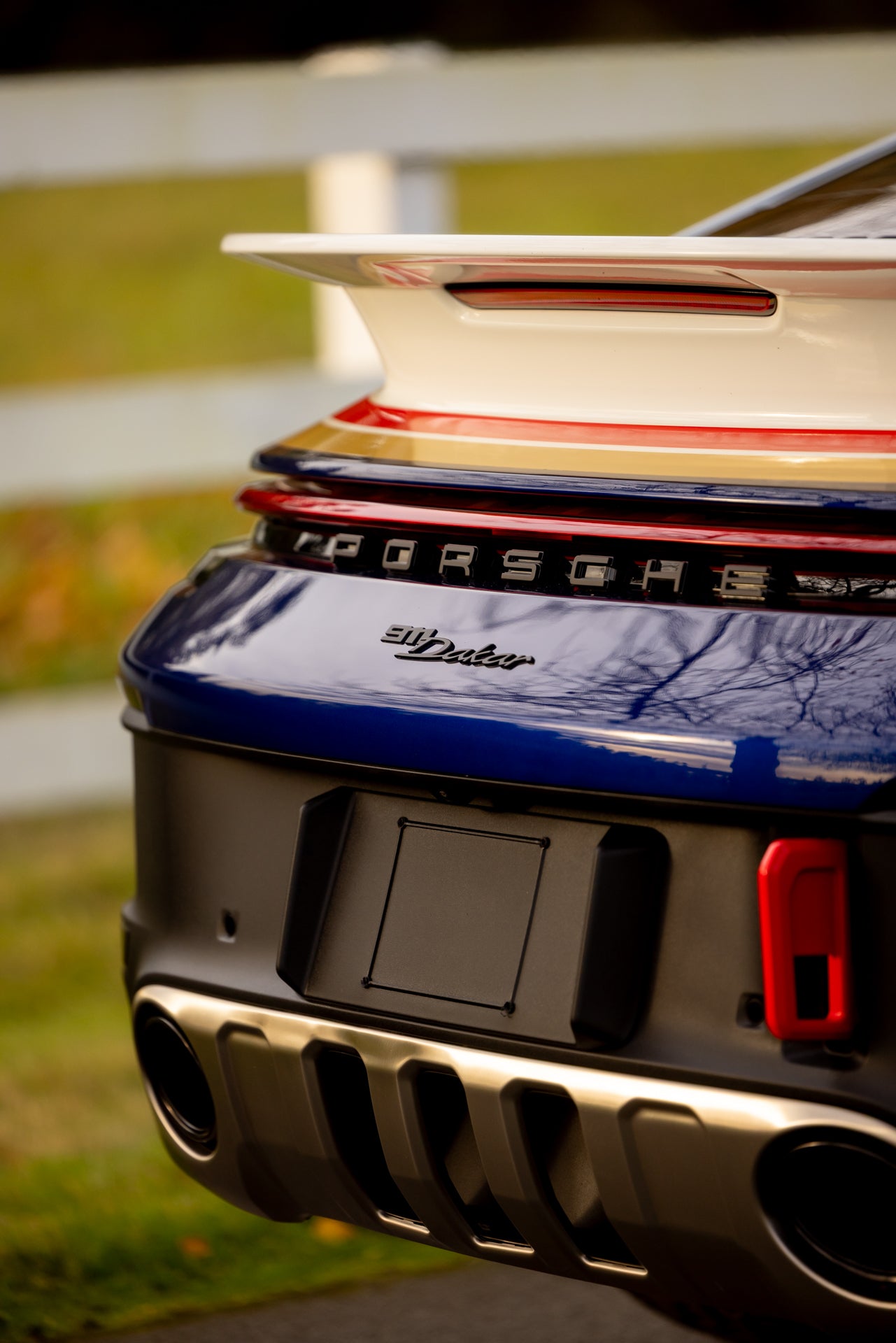 2024 Porsche 911 Dakar