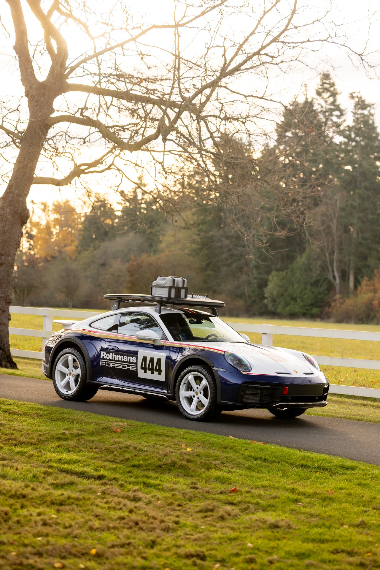 2024 Porsche 911 Dakar