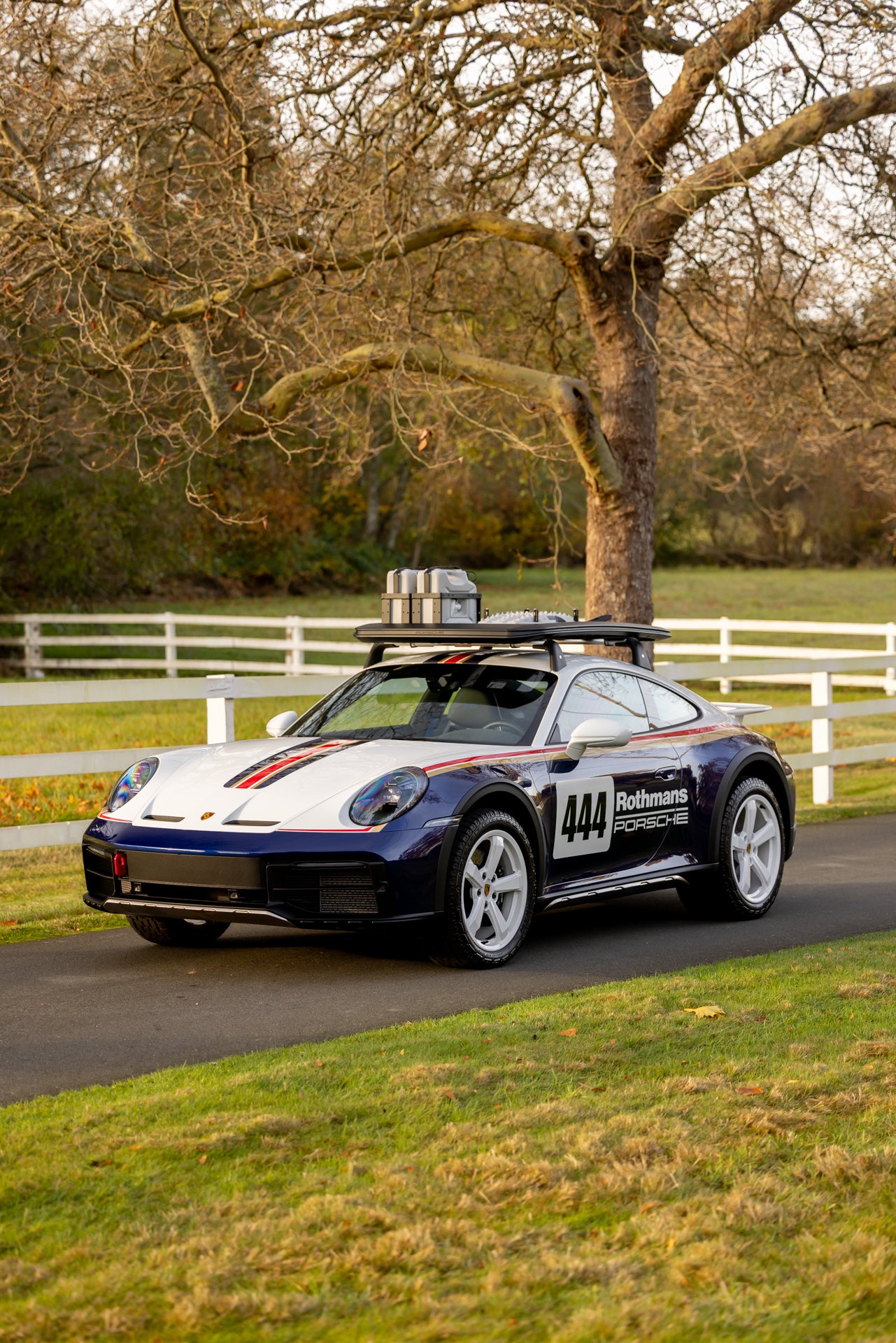 2024 Porsche 911 Dakar