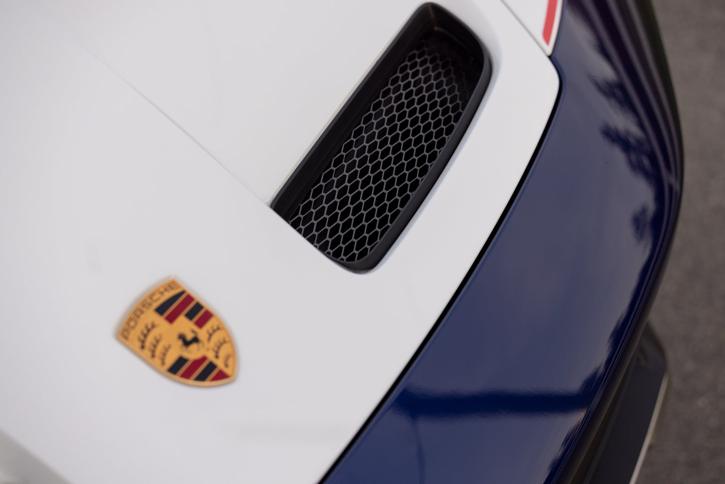 2024 Porsche 911 Dakar