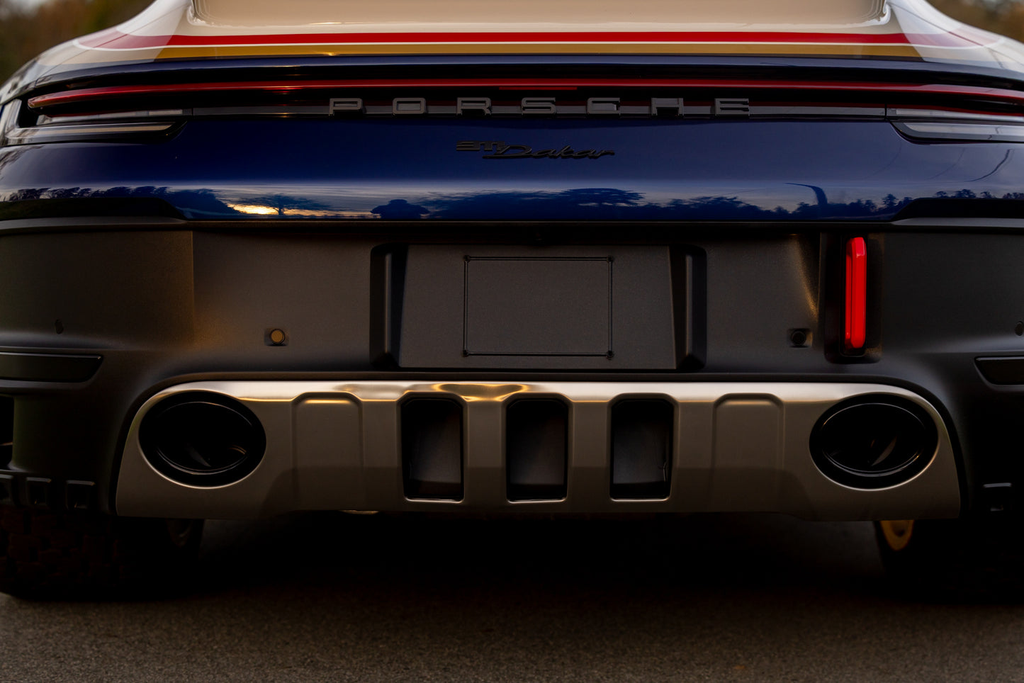 2024 Porsche 911 Dakar