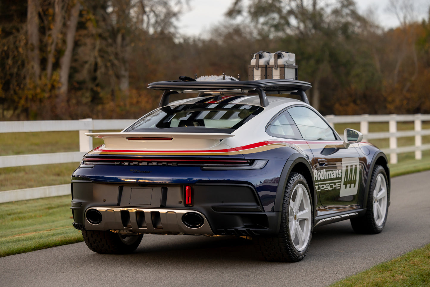 2024 Porsche 911 Dakar