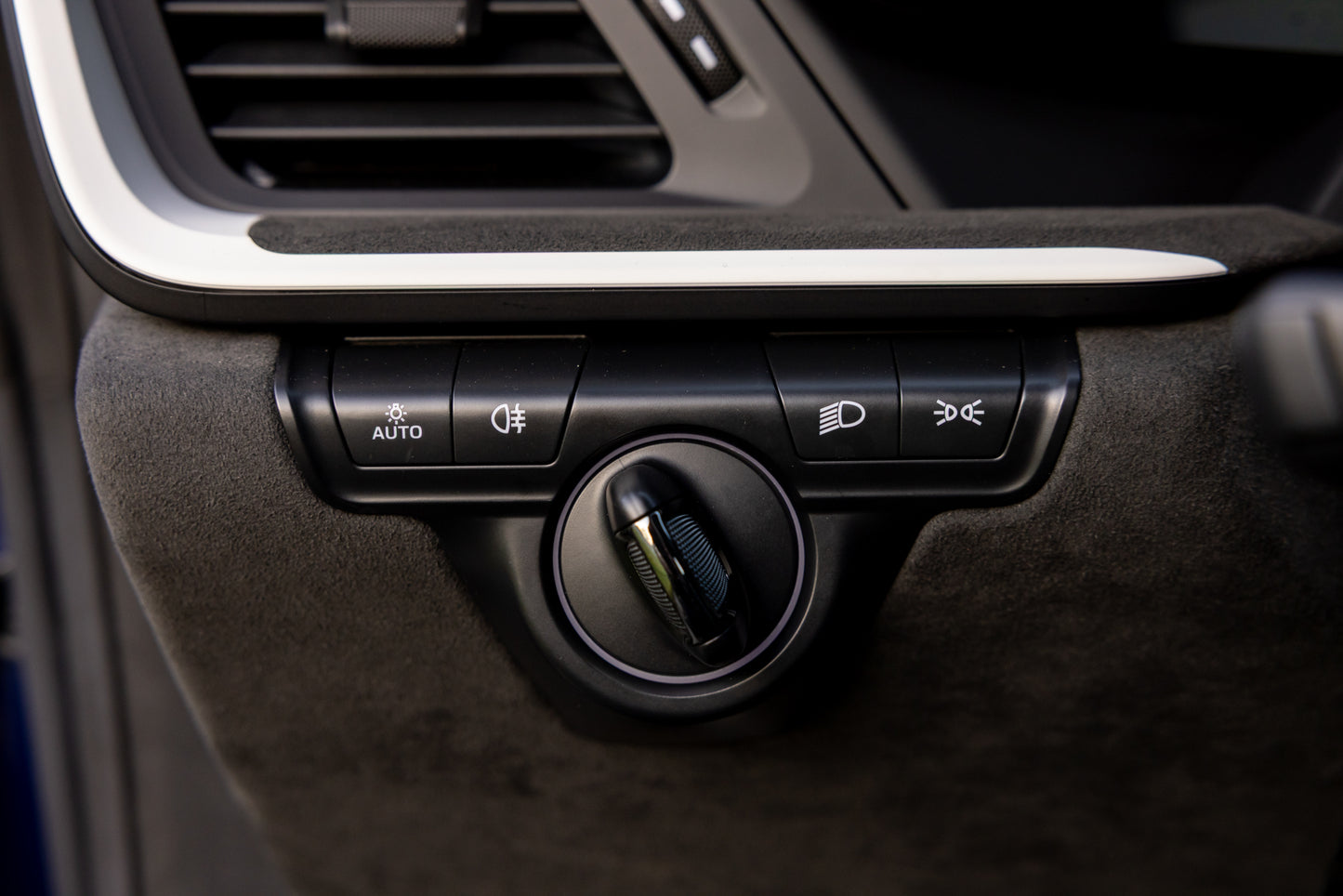 2024 Porsche 911 Dakar