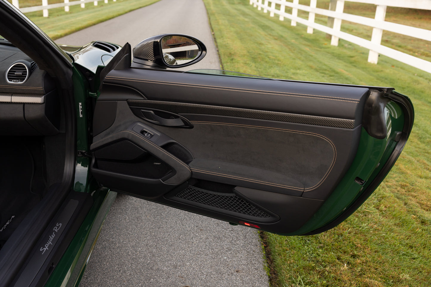 2024 Porsche Spyder RS Weissach