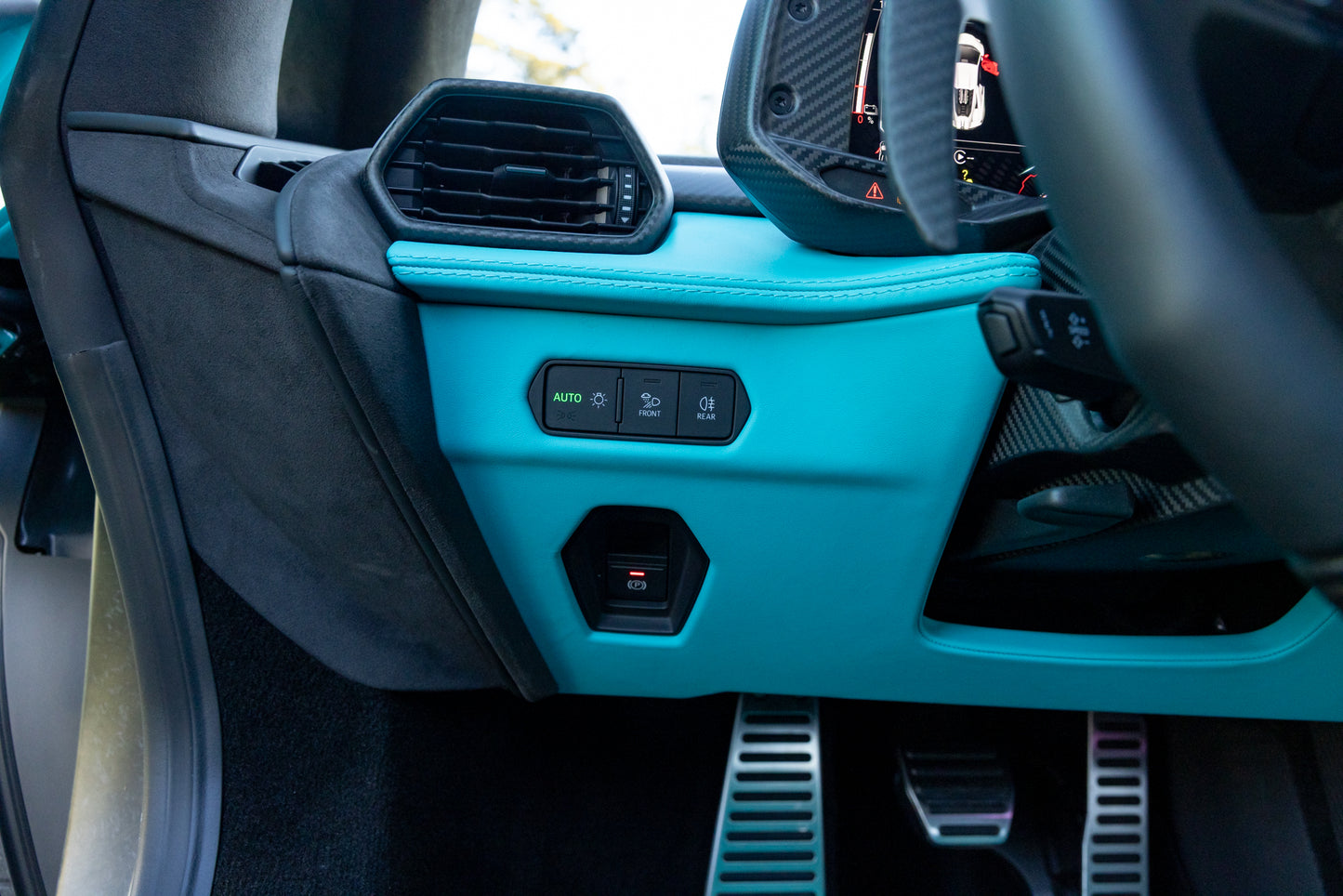 2025 Lamborghini Revuelto V12