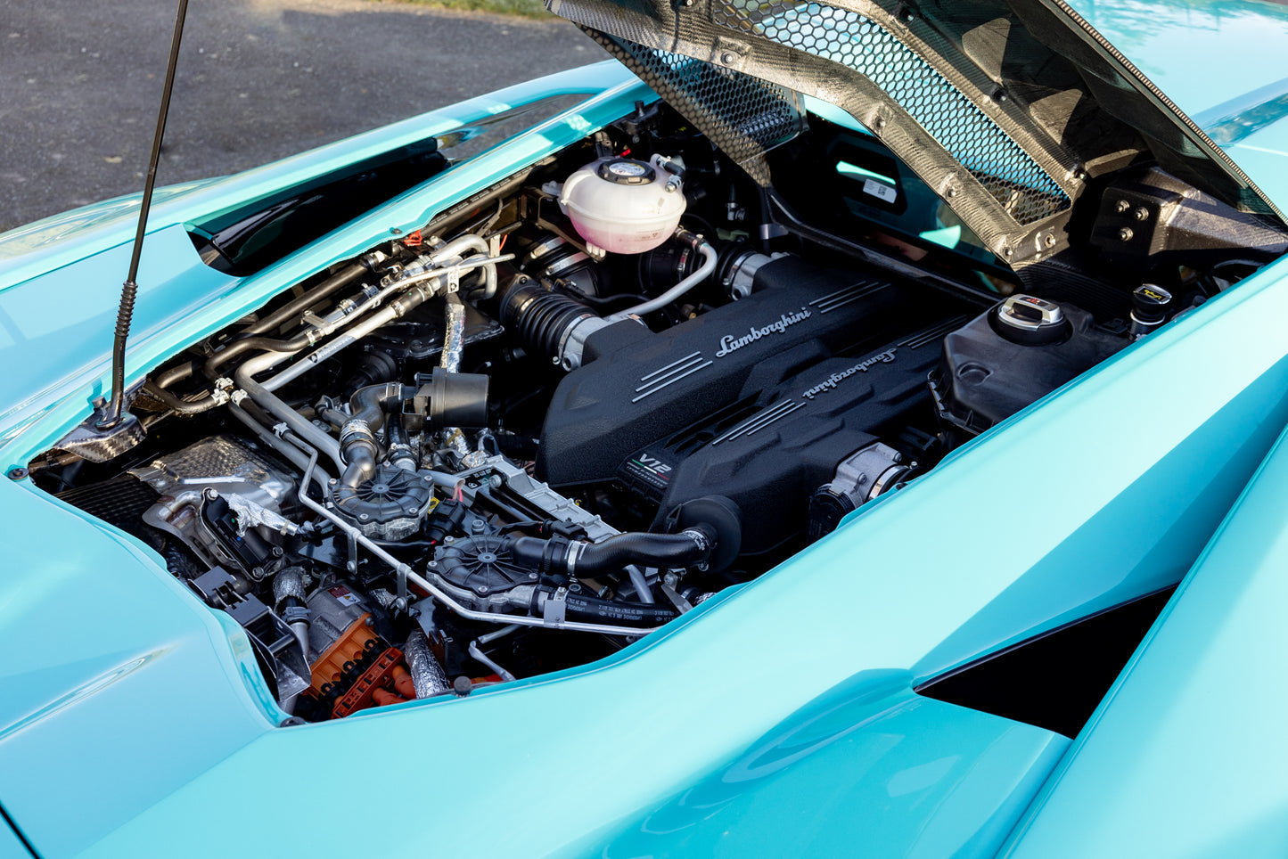 2025 Lamborghini Revuelto V12