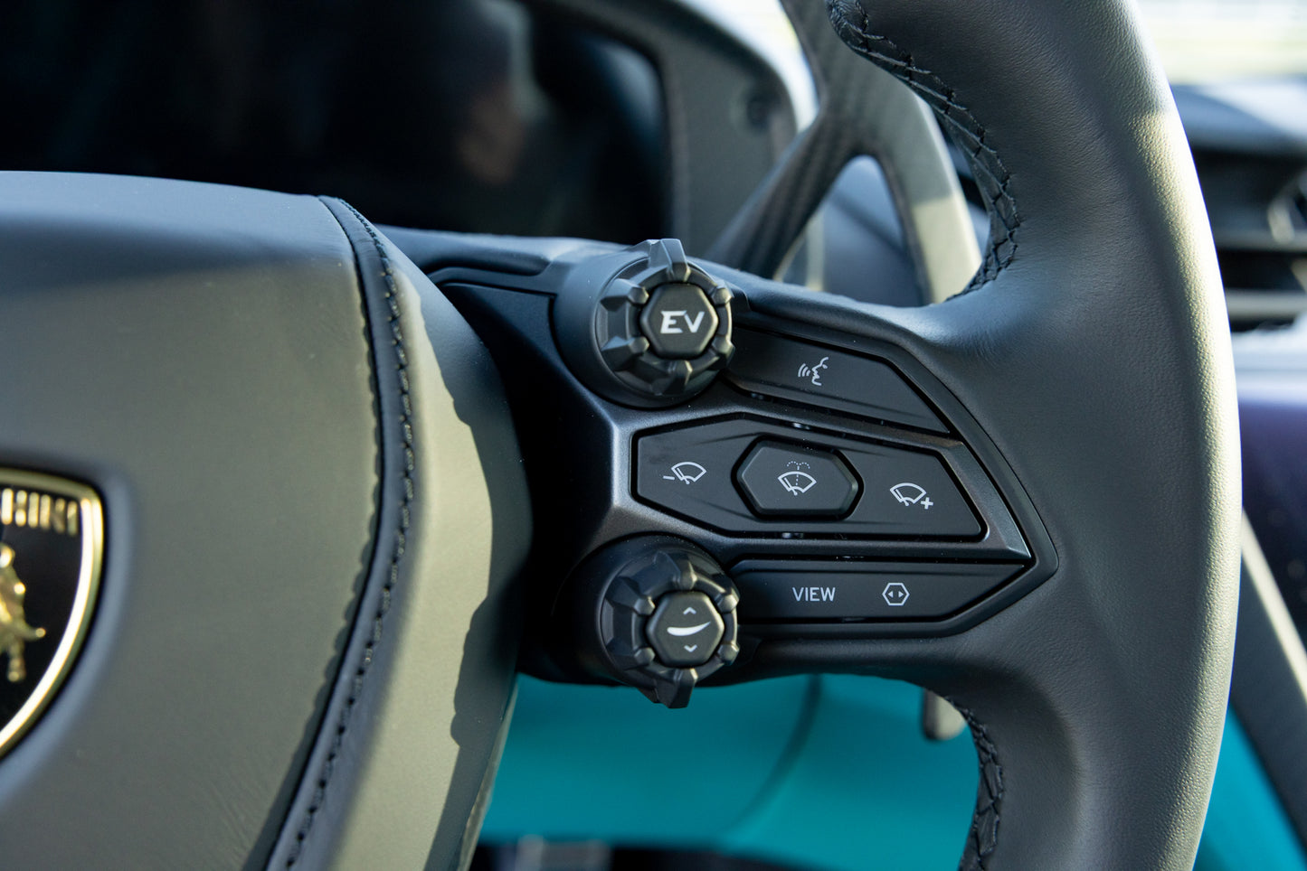 2025 Lamborghini Revuelto V12