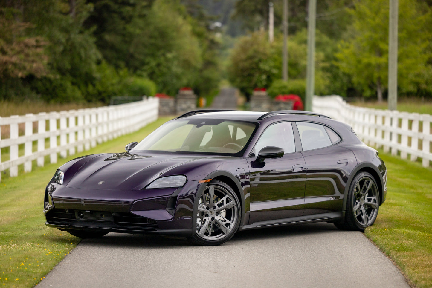 2025 Porsche Taycan Turbo Cross Turismo