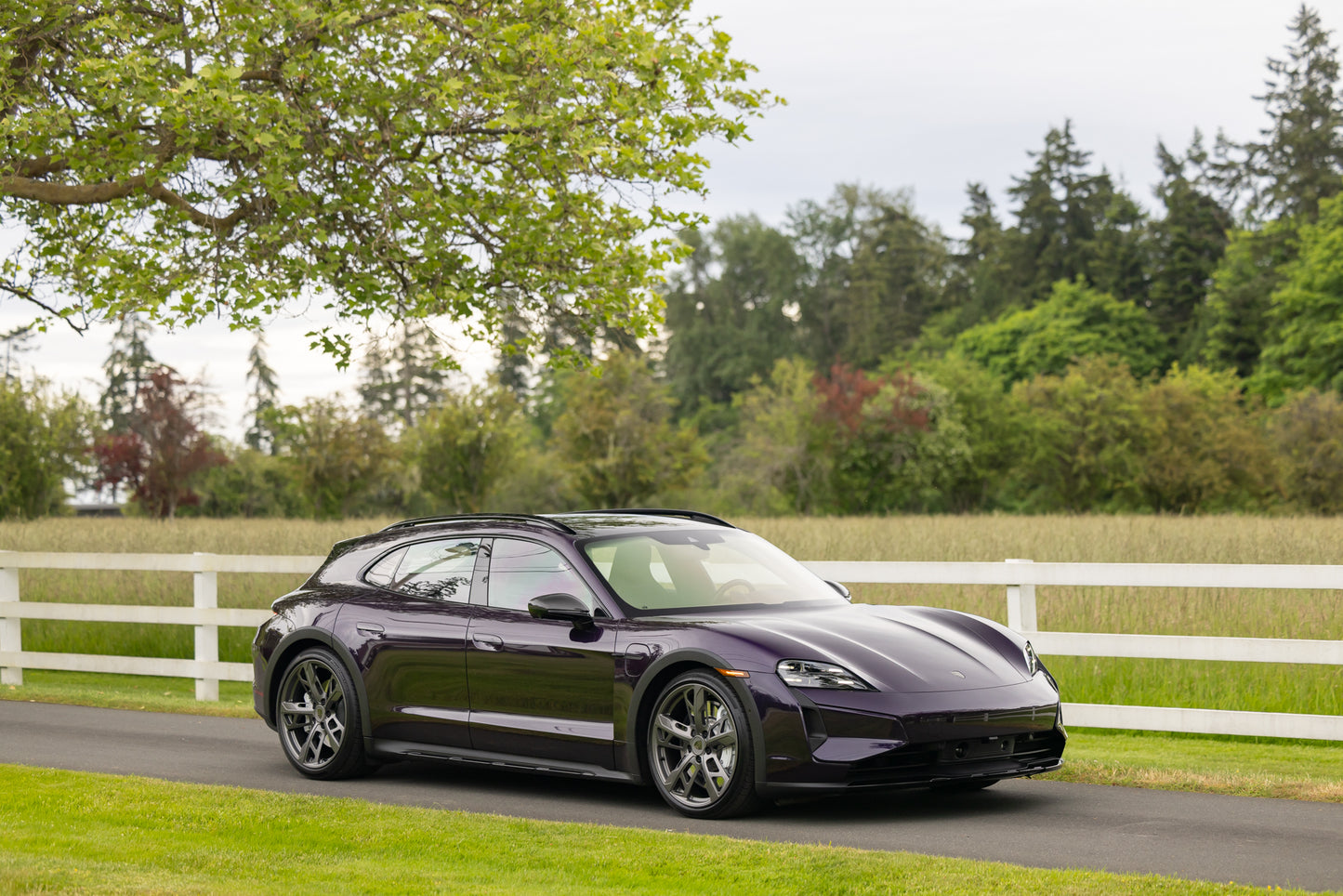 2025 Porsche Taycan Turbo Cross Turismo