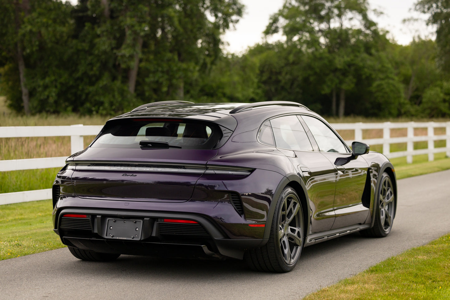 2025 Porsche Taycan Turbo Cross Turismo