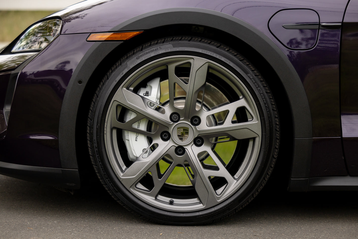 2025 Porsche Taycan Turbo Cross Turismo
