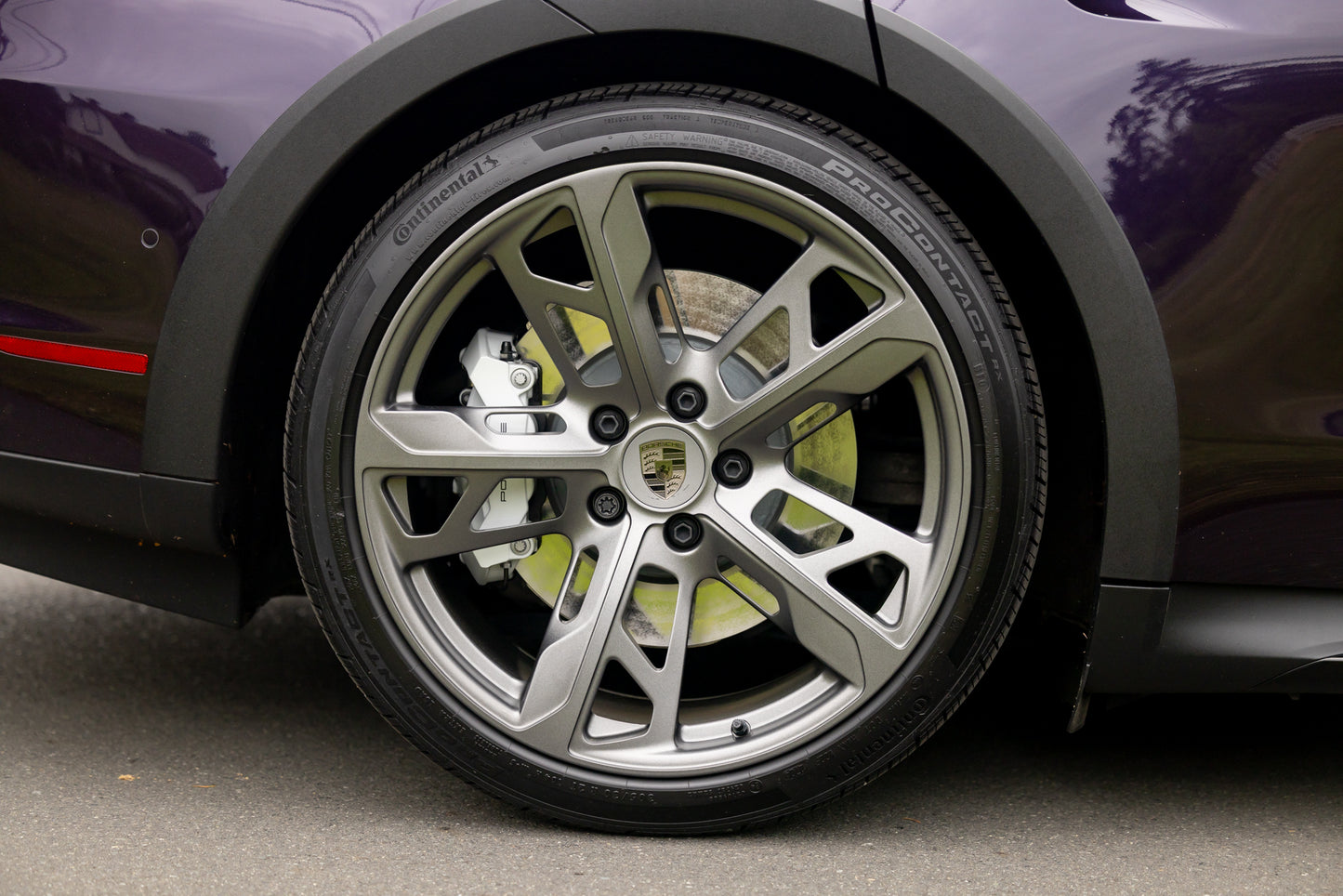 2025 Porsche Taycan Turbo Cross Turismo