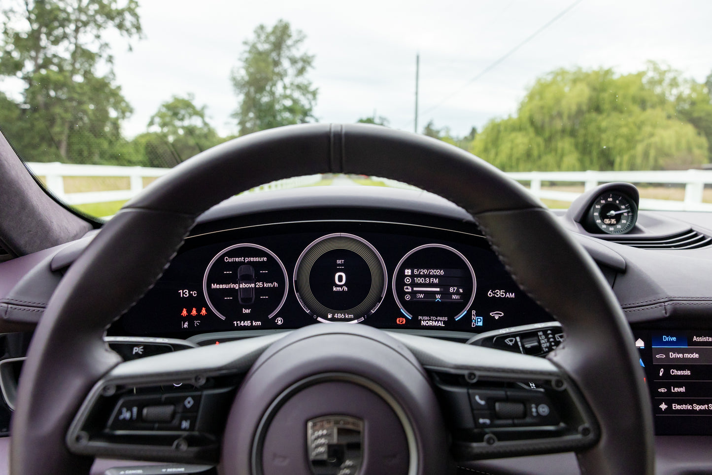 2025 Porsche Taycan Turbo Cross Turismo