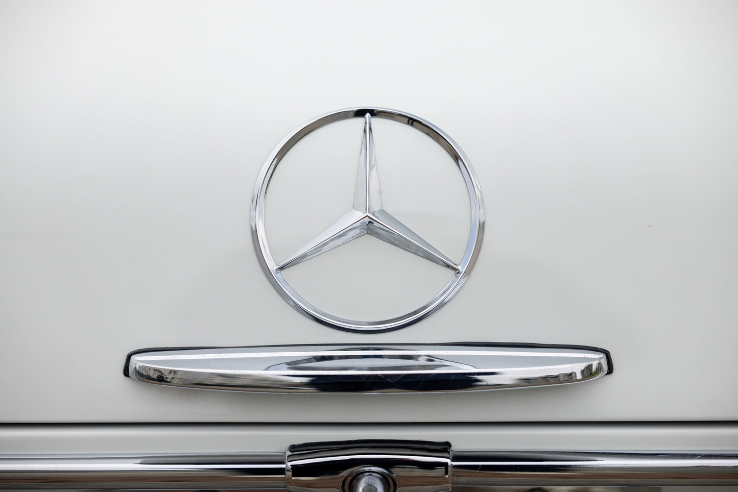 1965 Mercedes-Benz 230SL