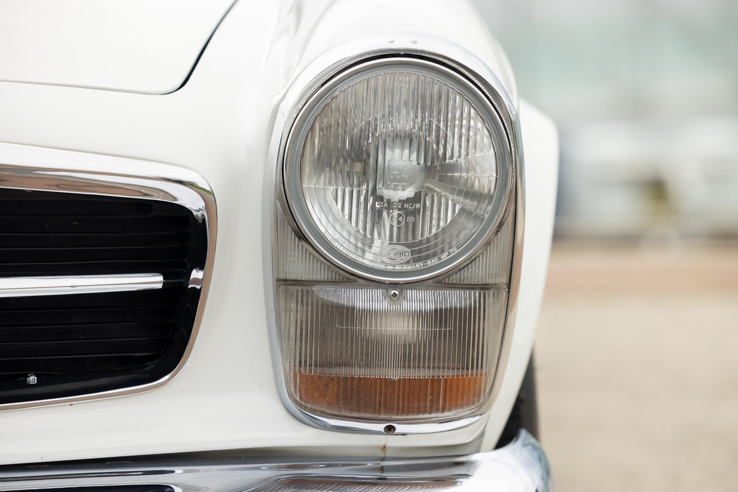 1965 Mercedes-Benz 230SL