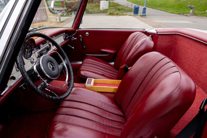 1965 Mercedes-Benz 230SL