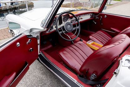 1965 Mercedes-Benz 230SL