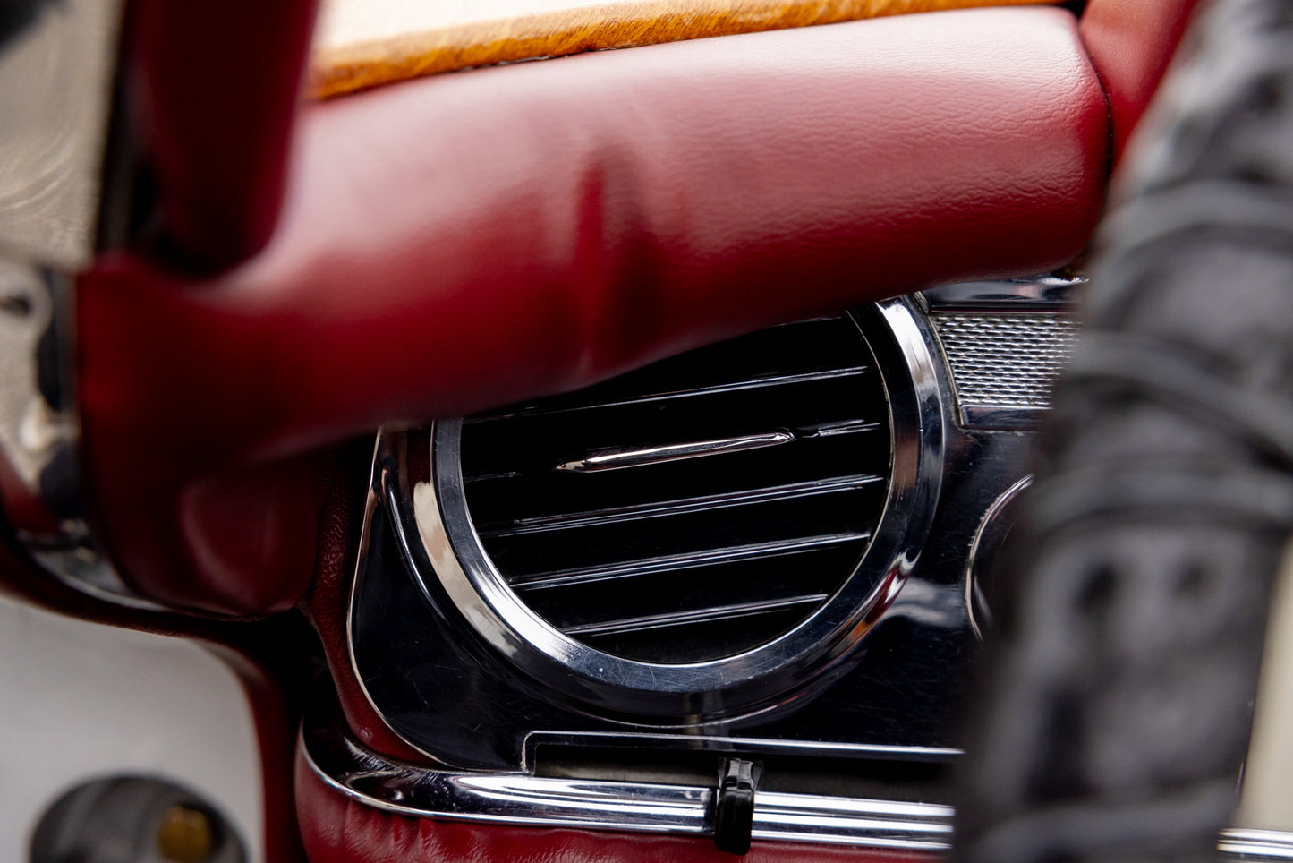 1965 Mercedes-Benz 230SL