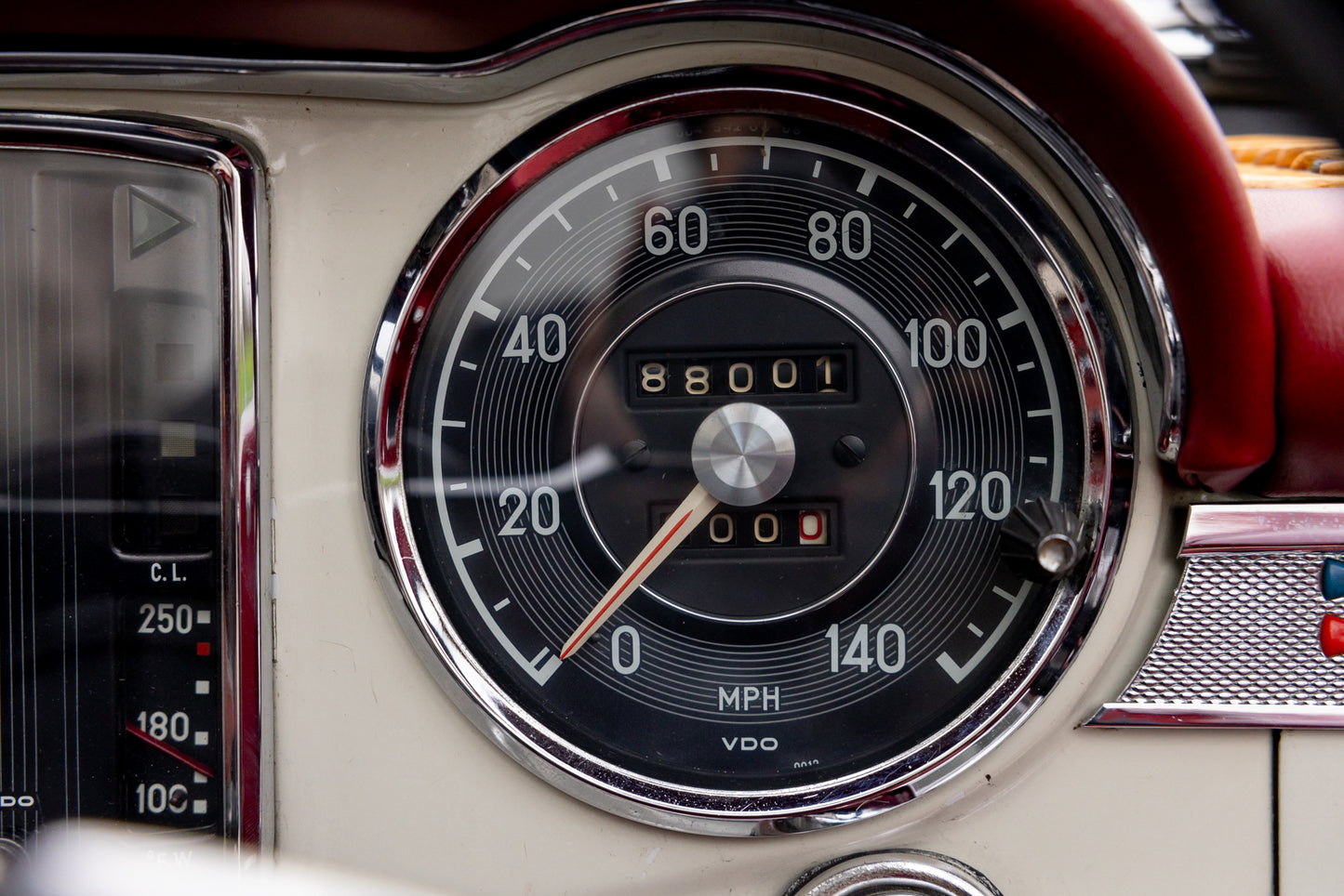 1965 Mercedes-Benz 230SL