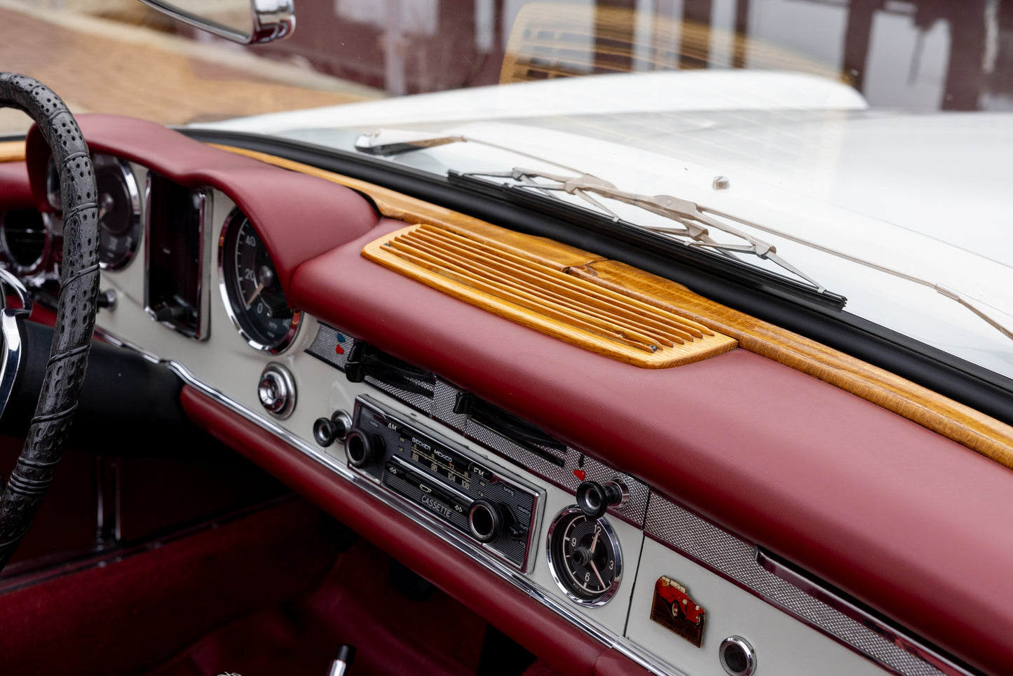 1965 Mercedes-Benz 230SL