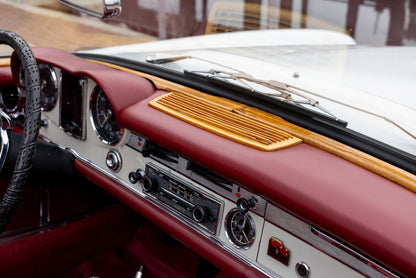 1965 Mercedes-Benz 230SL