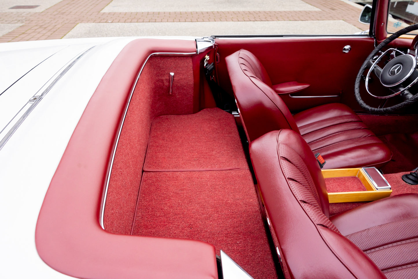 1965 Mercedes-Benz 230SL