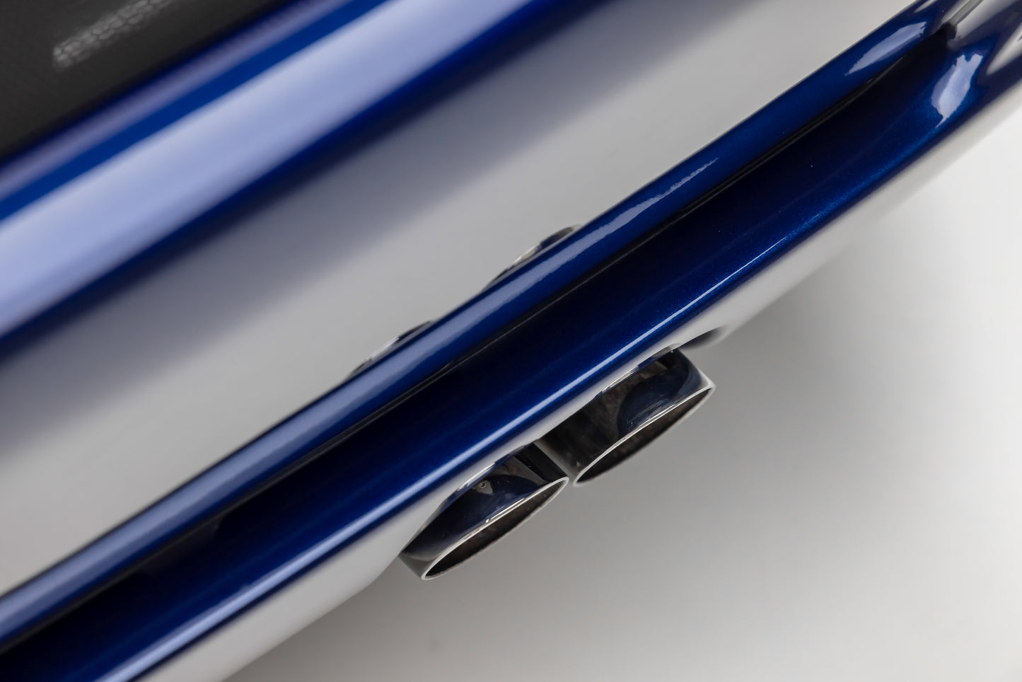 1998 Ferrari F355 GTS 6-Speed Conversion