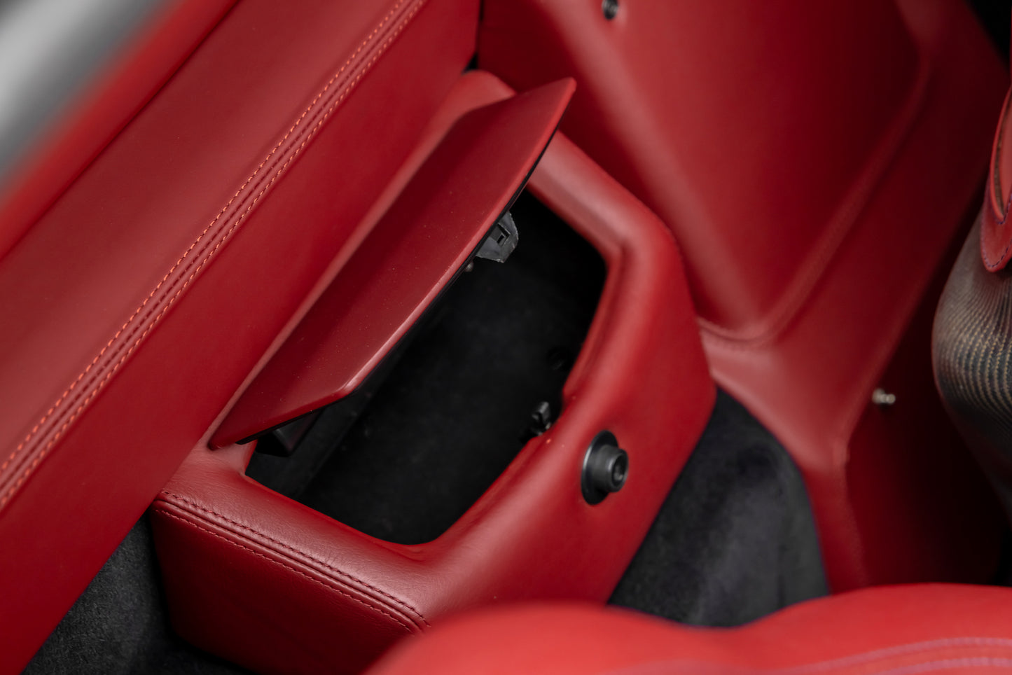 1998 Ferrari F355 GTS 6-Speed Conversion