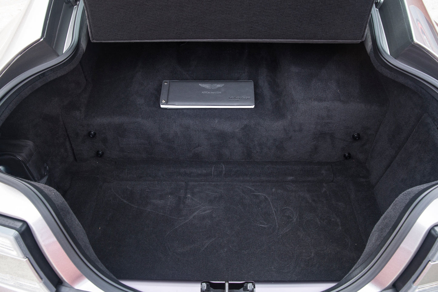 2012 Aston Martin V12 Vantage Manual