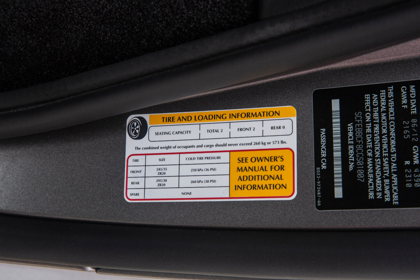 2012 Aston Martin V12 Vantage Manual