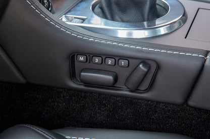 2012 Aston Martin V12 Vantage Manual