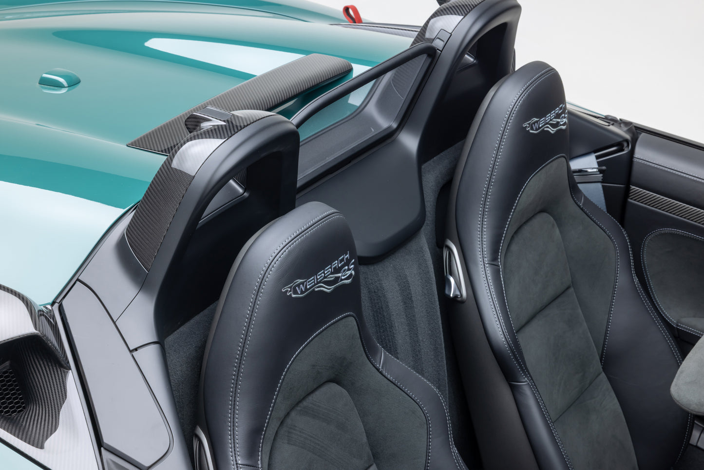 2024 Porsche 718 Spyder RS Weissach