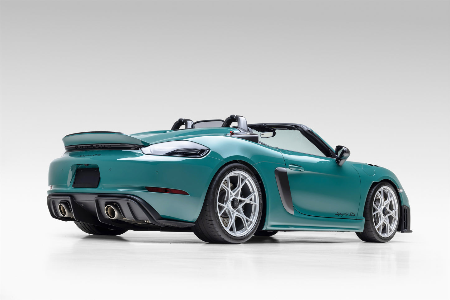 2024 Porsche 718 Spyder RS Weissach