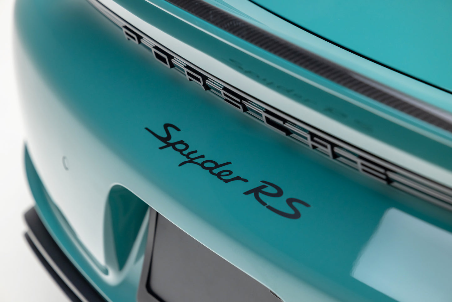 2024 Porsche 718 Spyder RS Weissach