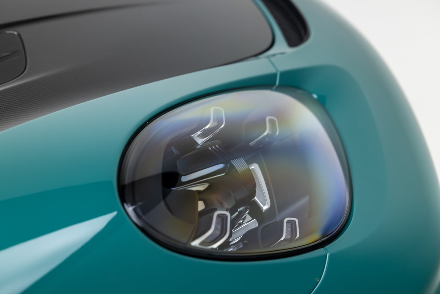 2024 Porsche 718 Spyder RS Weissach