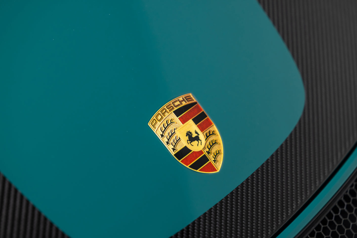 2024 Porsche 718 Spyder RS Weissach