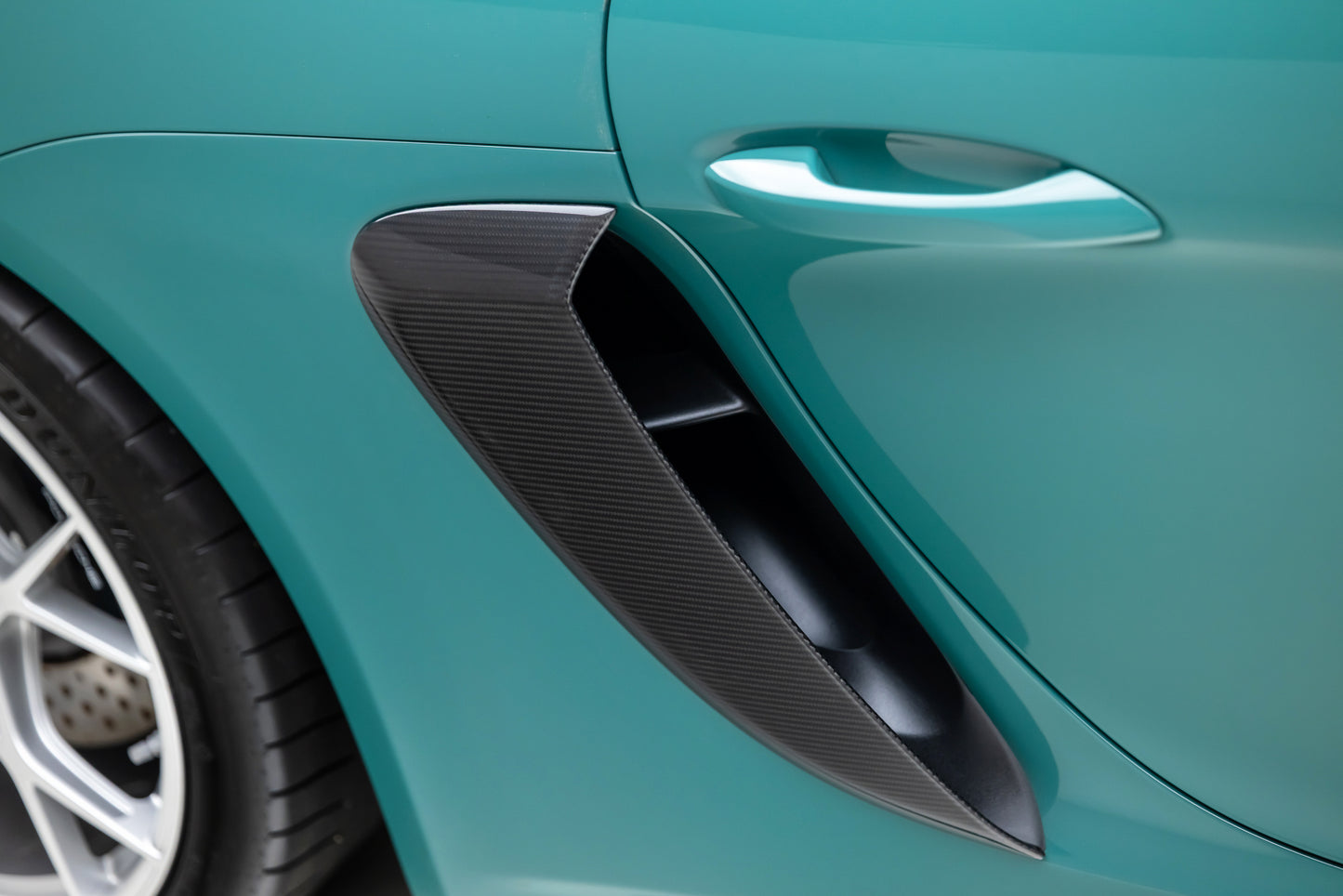 2024 Porsche 718 Spyder RS Weissach