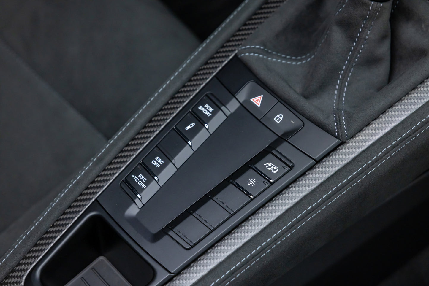 2024 Porsche 718 Spyder RS Weissach