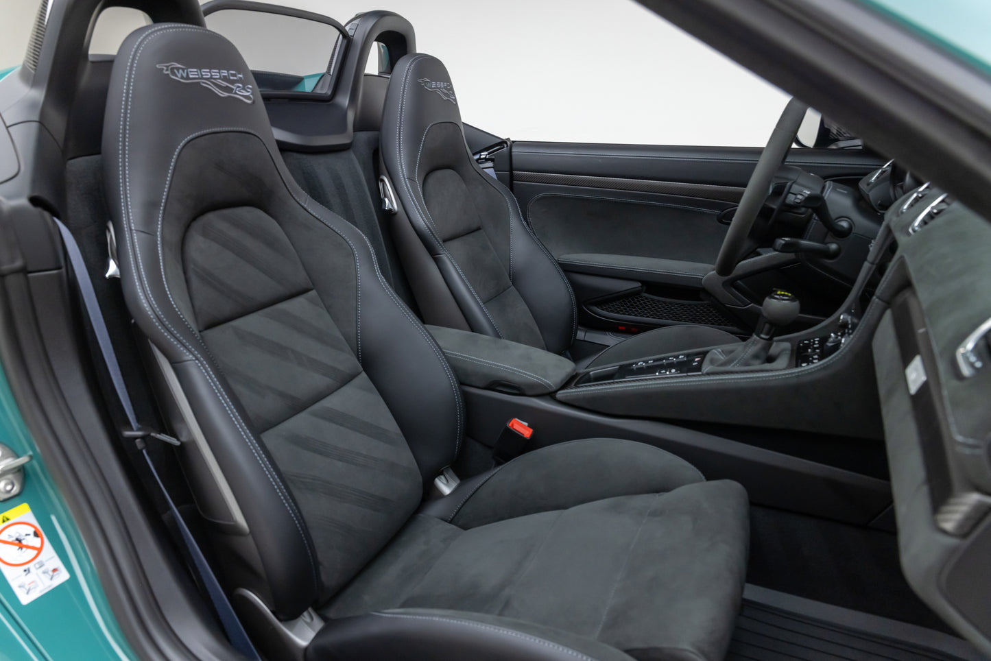 2024 Porsche 718 Spyder RS Weissach