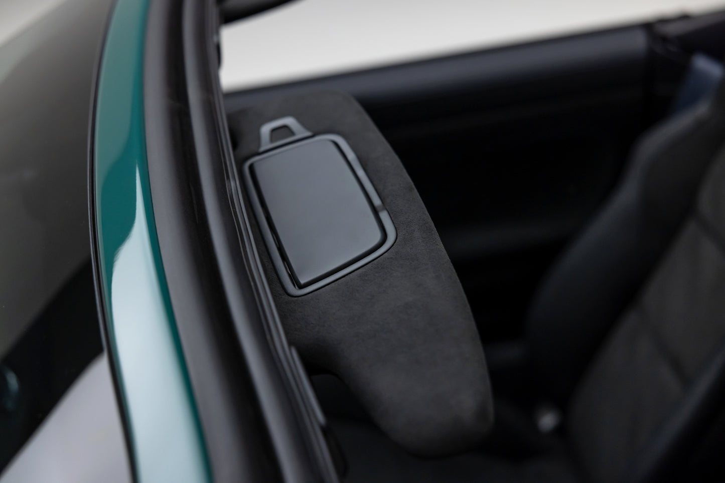 2024 Porsche 718 Spyder RS Weissach