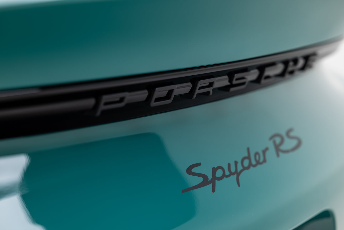 2024 Porsche 718 Spyder RS Weissach