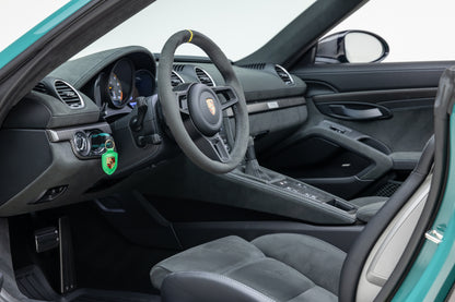 2024 Porsche 718 Spyder RS Weissach